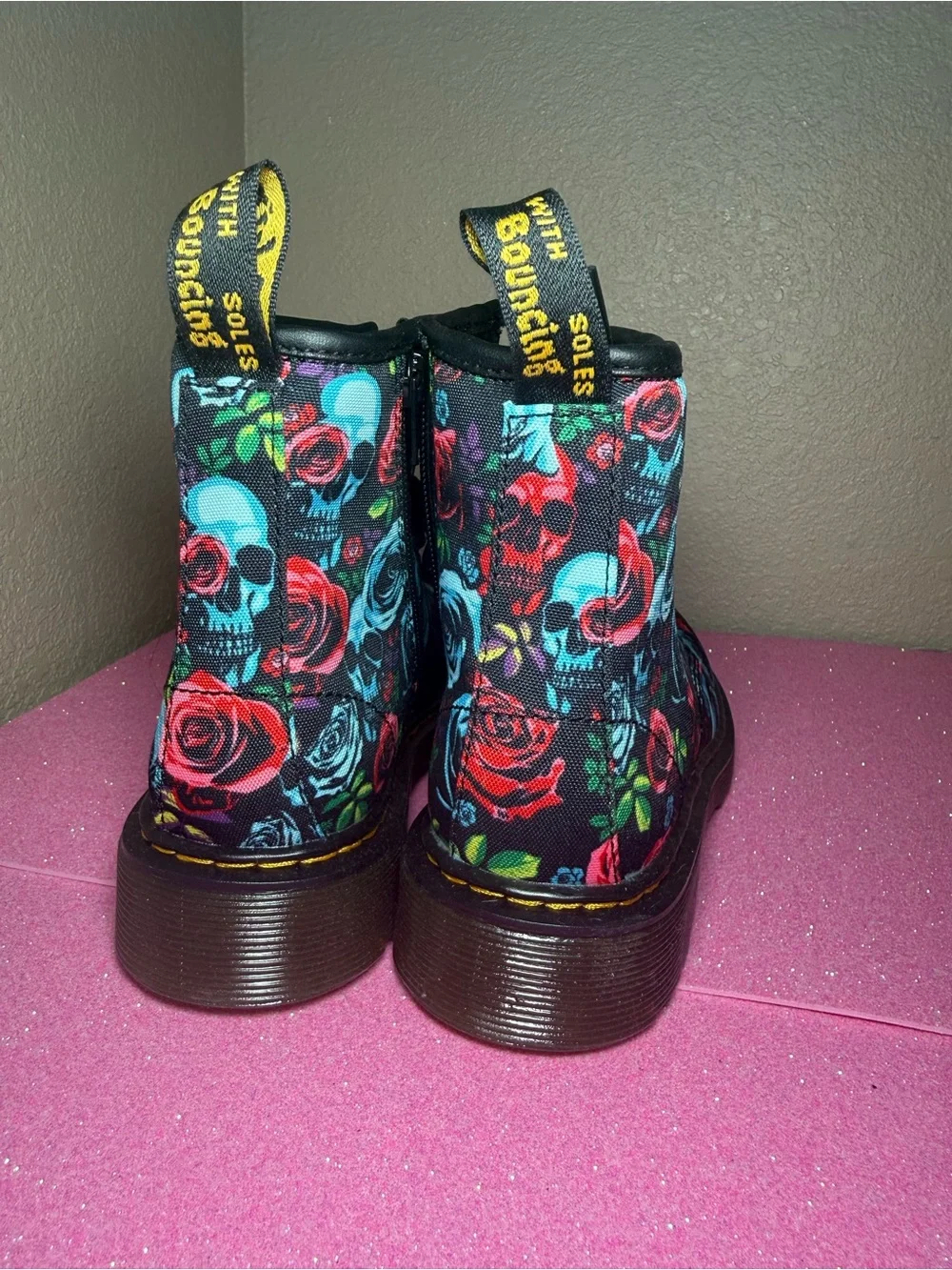 Dr. Martens Junior 1460 Rose Red & Blue  Skull Print